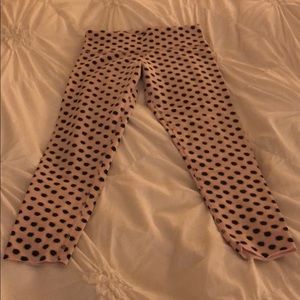 Size 6 lululemon Capri leggings.